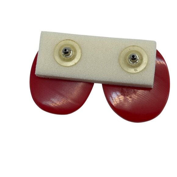 Vintage Red & Mother Of Pearl Oval Post Earrings A15 - Picture 2 of 3